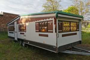 ce camping car landhaus boise appartient a un village alpin bavarois
