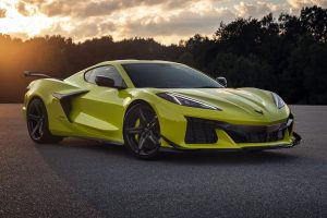 a quelle hauteur ira la toute premiere corvette z06 2023