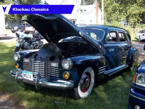cette cadillac fleetwood series 75 de 1941 est une grande beaute bleue