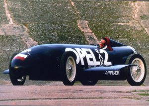 voiture de course le blitz huile fritz von opel essais de vehicules fusees