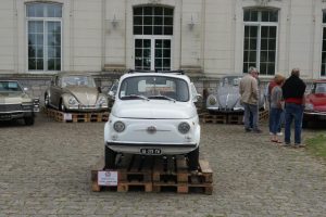 ca se propage sur internet roucourt une premiere reussie pour le classic car roucourtois ccr