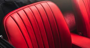 infos pour vous pour feter le jubile de platine de la reine elizabeth ii jaguar presente une type e aux couleurs de lunion jack