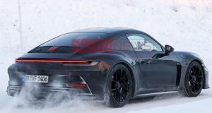 focus sur ce prototype de la porsche 911 st se laisse surprendre lors de tests hivernaux en laponie