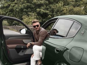 Sur le web : Ancien footballeur: Une supercar signée par la superstar David Beckham