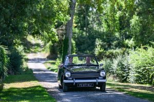 Information toute fraiche : Prenez le volant de voitures de collection pour découvrir l’Allier