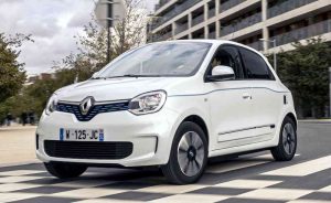 Relecture de l’article : Macron a reconfirmé l’arrivée de la voiture électrique à 100 euros par mois