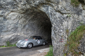 Image Porsche 356A 1600 Super Speedster (1958) - Hans-Joachim Stuck an der 31. Ennstal-Classic 2023