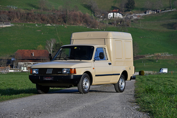 Image Fiat Fiorino (1987) - Lot 142 an der Versteigerung der Oldtimer Galerie Toffen le 23 mars 2024