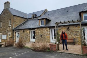 On revient sur l’édito : Des voitures de collection débarquent dans ce village du Calvados : un défilé attendu