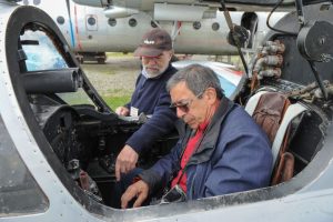 Pour les passionnés ce texte : Voitures américaines, Mirage, Caravelle, Breguet : les Ailes Anciennes fêtent les belles mécaniques