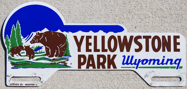 Topper de plaque d'immatriculation vintage de Yellowstone Park