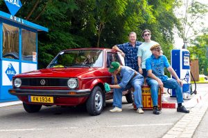 Sur internet : Gagne une expérience unique à bord d’un véhicule historique!