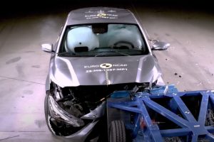 Retour sur l’éditorial : la MG3 présente un problème inédit au crash test