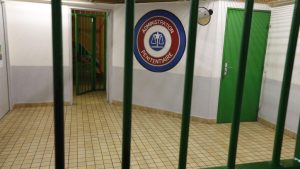 Nanterre; « Faudra me passer dessus » : à Nanterre, un détenu refuse l’entrée d’un 5e prisonnier dans sa cellule surpeuplée